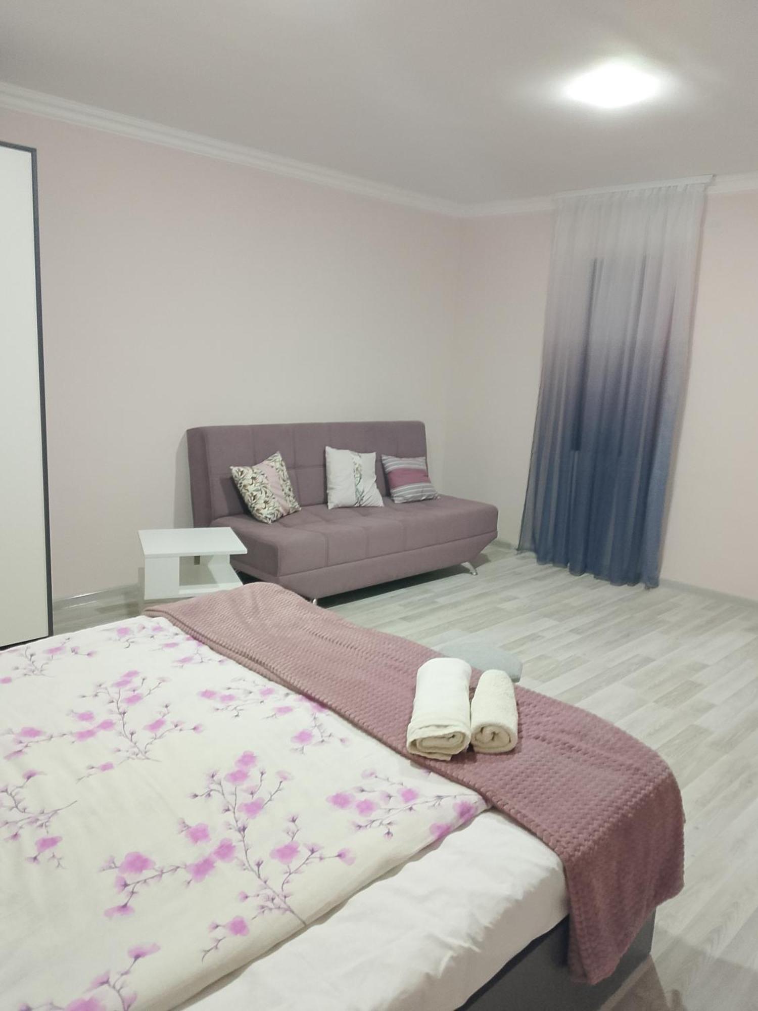 Lyucie Guest House Idzsevan Kültér fotó